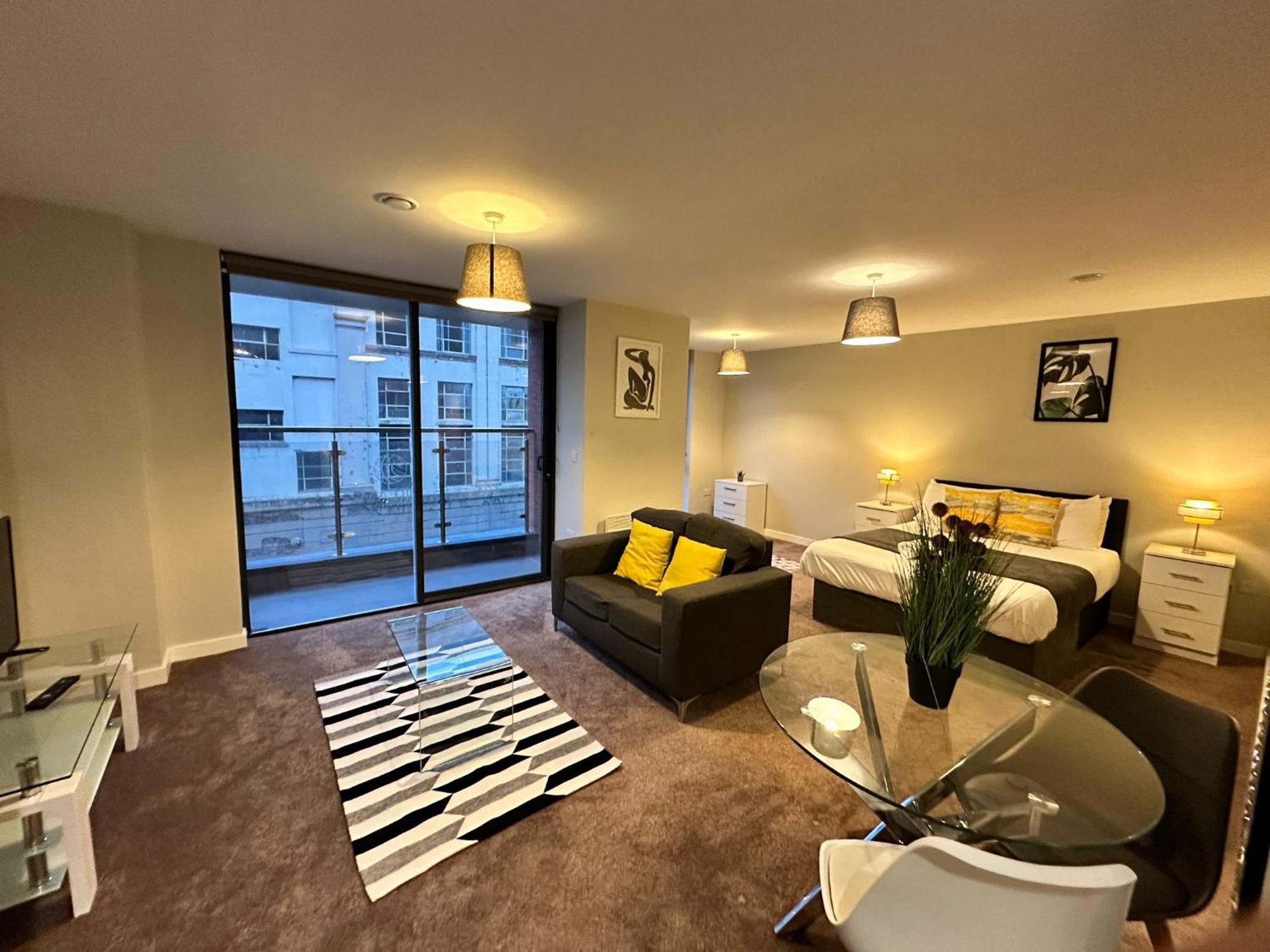 Adelphi Wharf Apartments By Beehosting 曼彻斯特 外观 照片