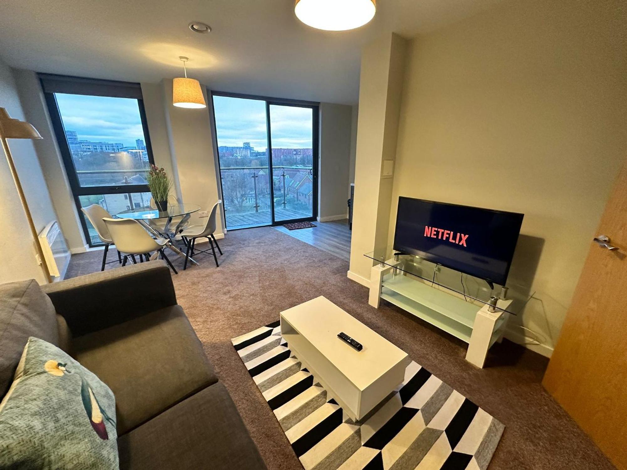 Adelphi Wharf Apartments By Beehosting 曼彻斯特 外观 照片