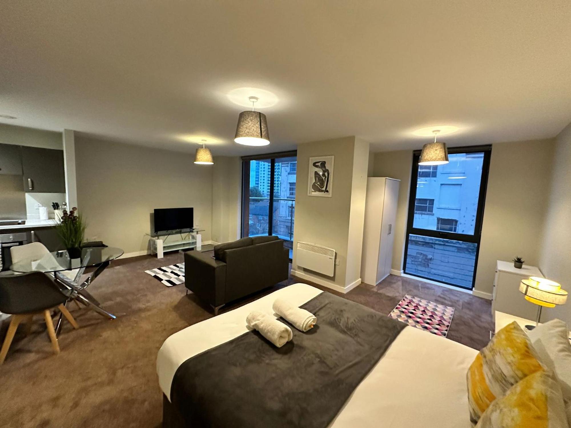 Adelphi Wharf Apartments By Beehosting 曼彻斯特 外观 照片