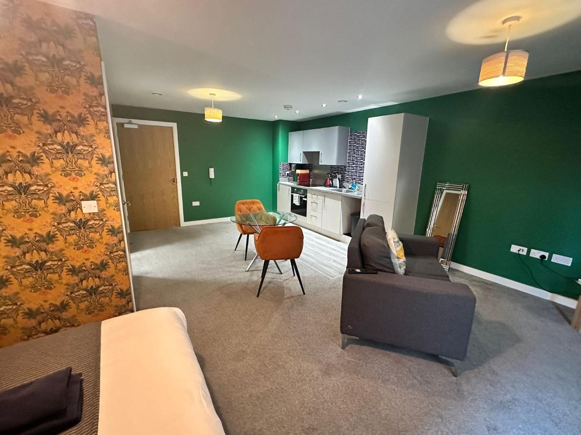 Adelphi Wharf Apartments By Beehosting 曼彻斯特 外观 照片