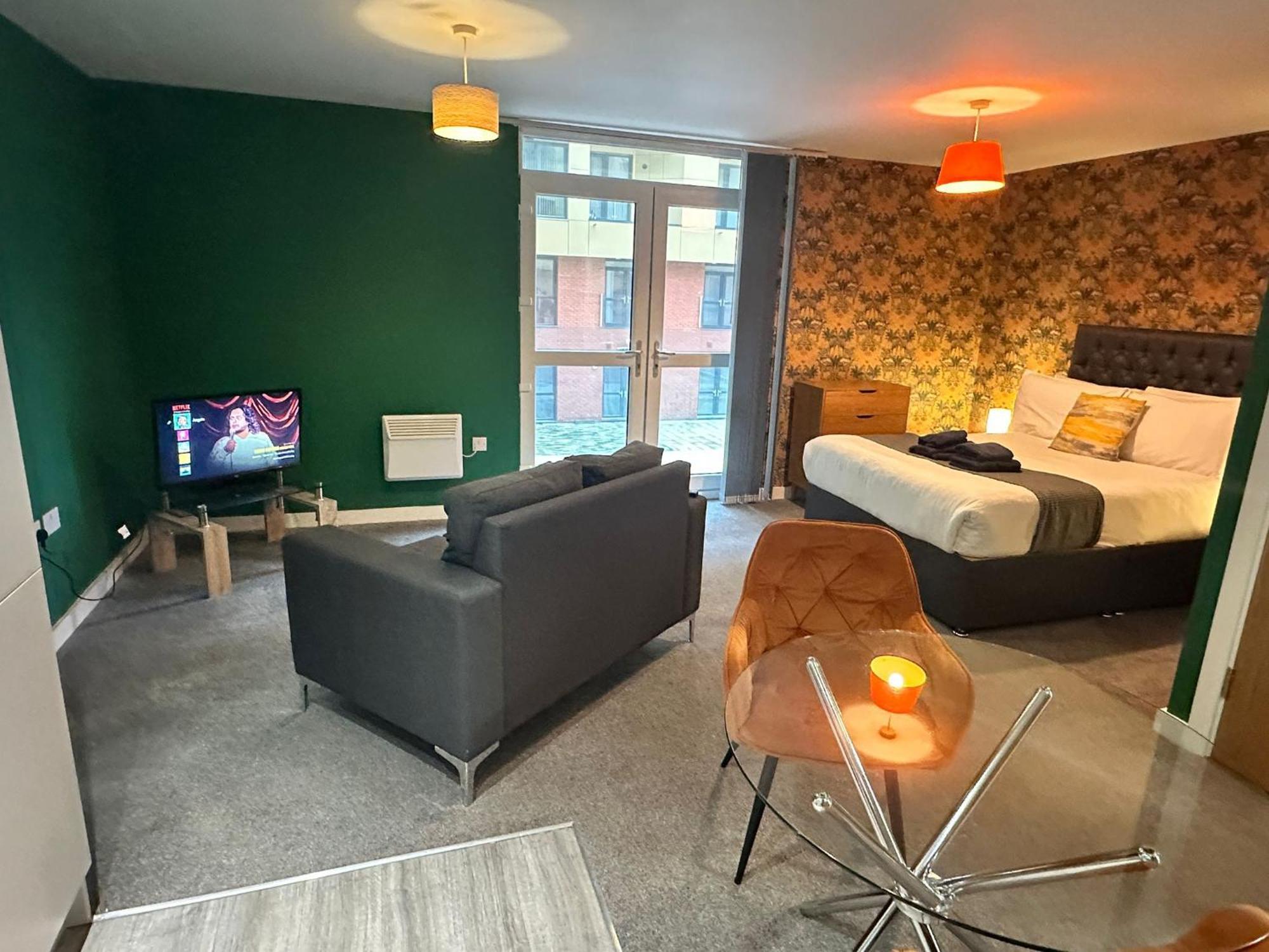 Adelphi Wharf Apartments By Beehosting 曼彻斯特 外观 照片